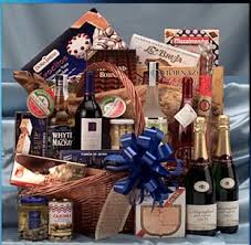 Envio y venta de flores ,rosas, plantas,arreglos florales ,regalos y desayunos a domicilio con delivery gratis en la Ciudad Autonoma de Buenos Aires y con costo de env�o en localidades del Gran Buenos Aires asi como delivery de flores y plantas a trav�s de florerias asociadas en todas las provincias de la Argentina, Buenos Aires, la Pampa, Tucuman, La Rioja, R�o Negro, Entre Rios, Corrientes, Misiones, Neuquen, Chubut, Tierra del Fuego, Santa Cruz, San Luis, Mendoza, Cordoba, Jujuy, Formosa, Santiago del Estero, Salta, Chaco, Catamarca ,San Juan, y ademas realizamos el delivery de flores ,coronas,palmas , plantas y regalos a todas las ciudades de Argentina, Mar del Plata, C�rdoba, Buenos Aires, con cargo en Santa Rosa, La Plata, Bella Vista, Neuquen, Pilar, Paran�, Posadas, Resistencia, Cipolleti y mas de 300 ciudades y localidades en todo el territorio de nuestro pa�s, asi como tambien tenemos la posibilidad de enviar flores a casi todo el mundo en cuestion de horas